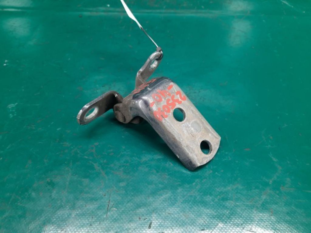 68770-02050 | Петля двері нижня задн. прав. TOYOTA CAMRY 40 06-11