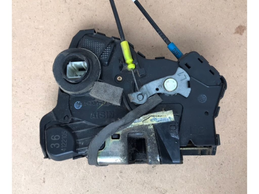 69040-AA050 | Замок двері передн. лів. TOYOTA CAMRY 30 02-06 - Фото 2