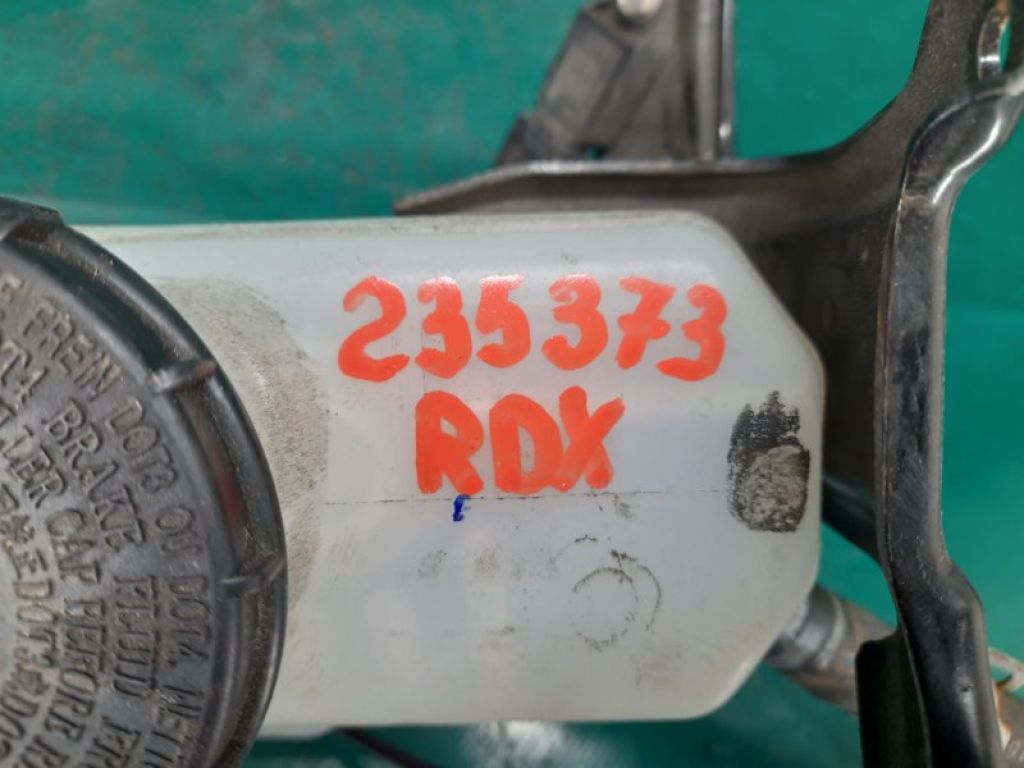 Бачок главного тормозного цилиндра ACURA RDX 12-19 - Фото 3