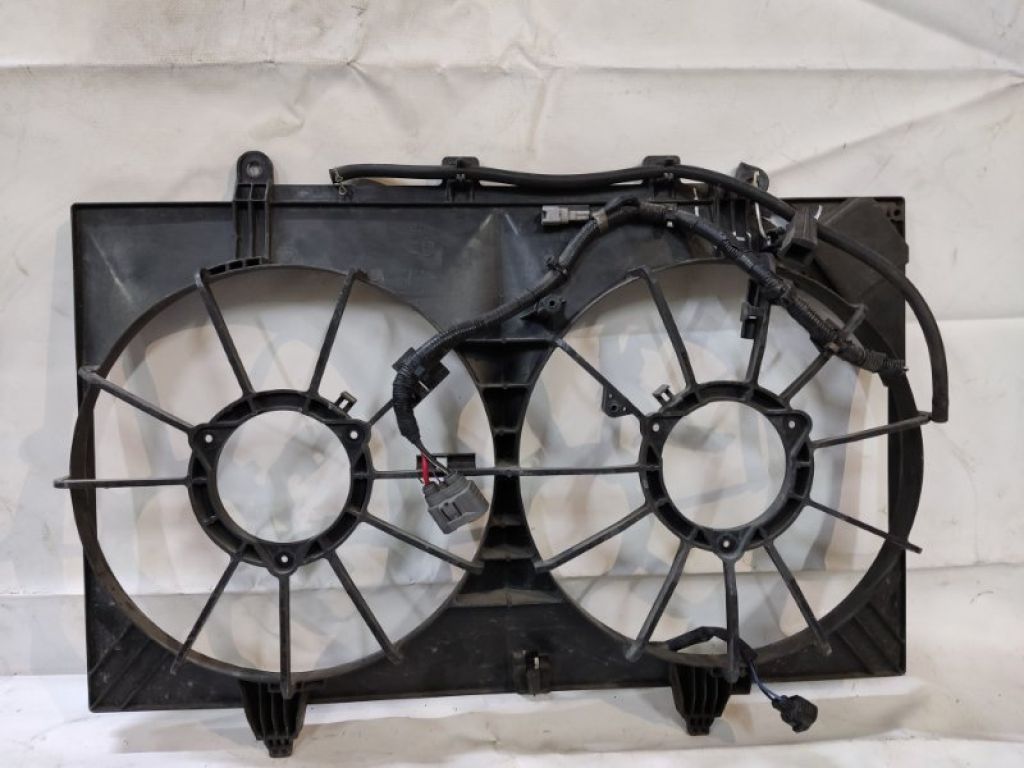 21481-EG00A | Диффузор вентилятора основного радиатора INFINITI M35/M45 04-10