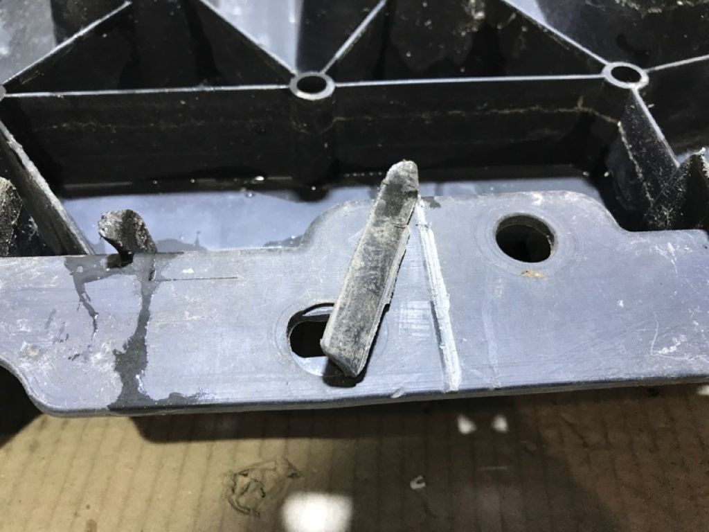 62663-1JY0A | Захист переднього бампера NISSAN TIIDA/VERSA C11 04-11 - Фото 3