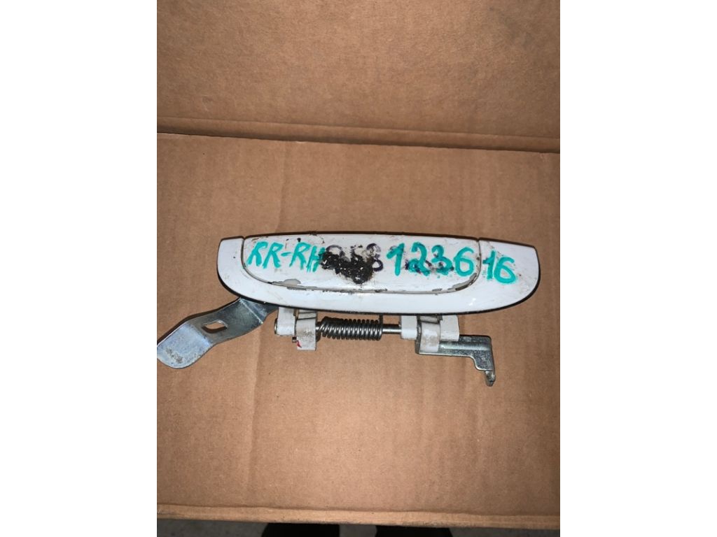 Ручка двері зовнішня задн. прав. KIA RIO JB 2005-2011