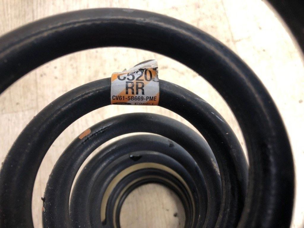 CV6Z-5560-G | Пружина задней подвески FORD ESCAPE 12-19 - Фото 2