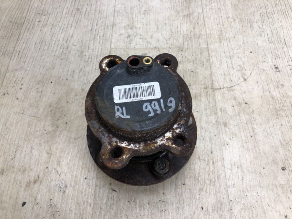 CV6Z-1104-F | Ступица задн. FORD ESCAPE 12-19 - Фото 2