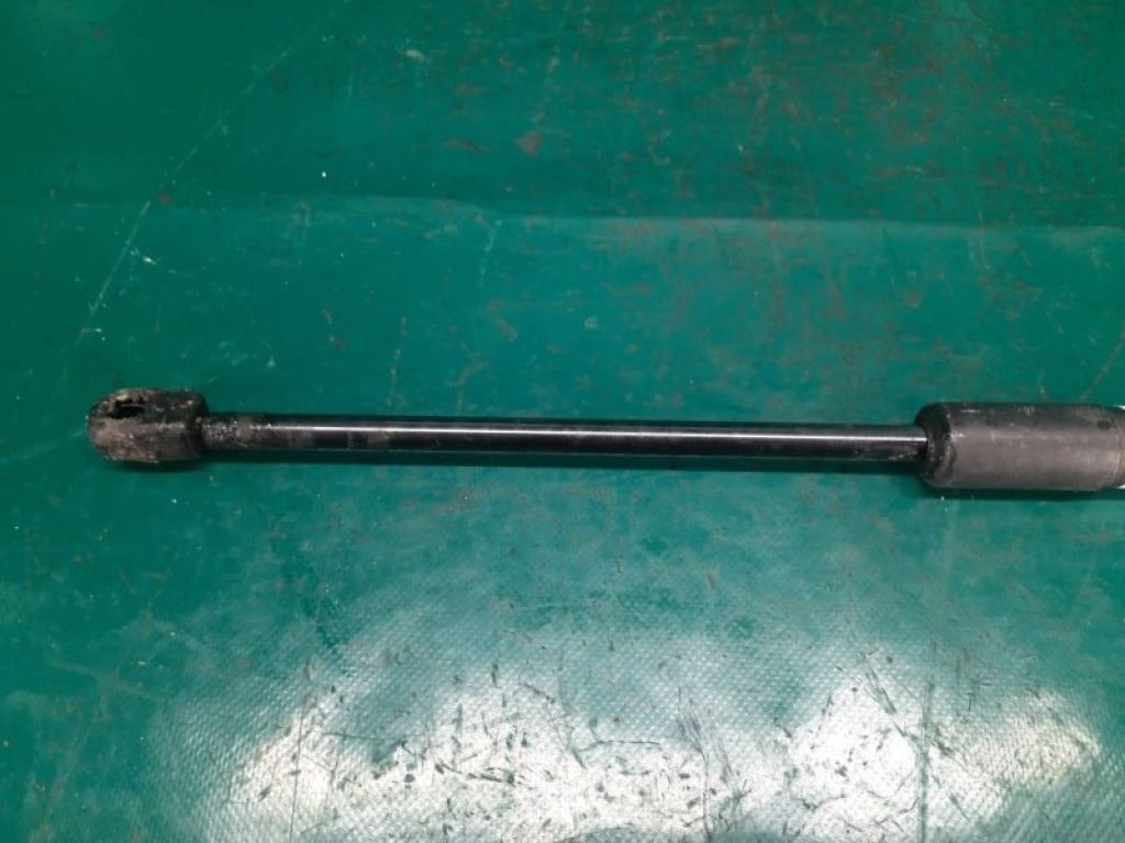 74820-TX4-A01 | Амортизатор крышки багажника прав. ACURA RDX 12-19 - Фото 2