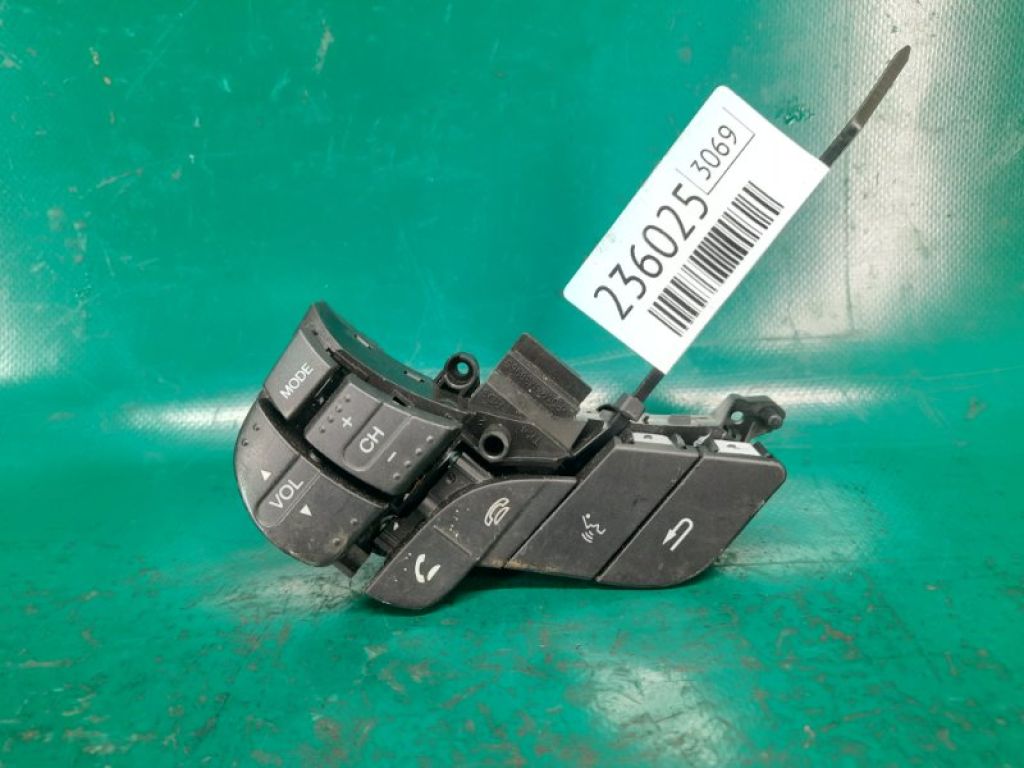 35880-TX4-A01 | Кнопки руля лів. ACURA RDX 12-19