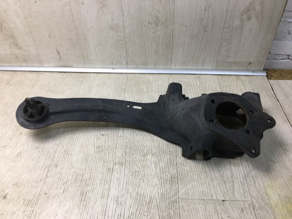 BV6Z-5A968-B | Рычаг задней подвески продольный прав. FORD FOCUS 10-18 - Фото 3