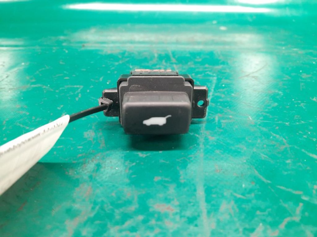 35800-SED-003 | Кнопка закрывания крышки багажника ACURA RDX 12-19