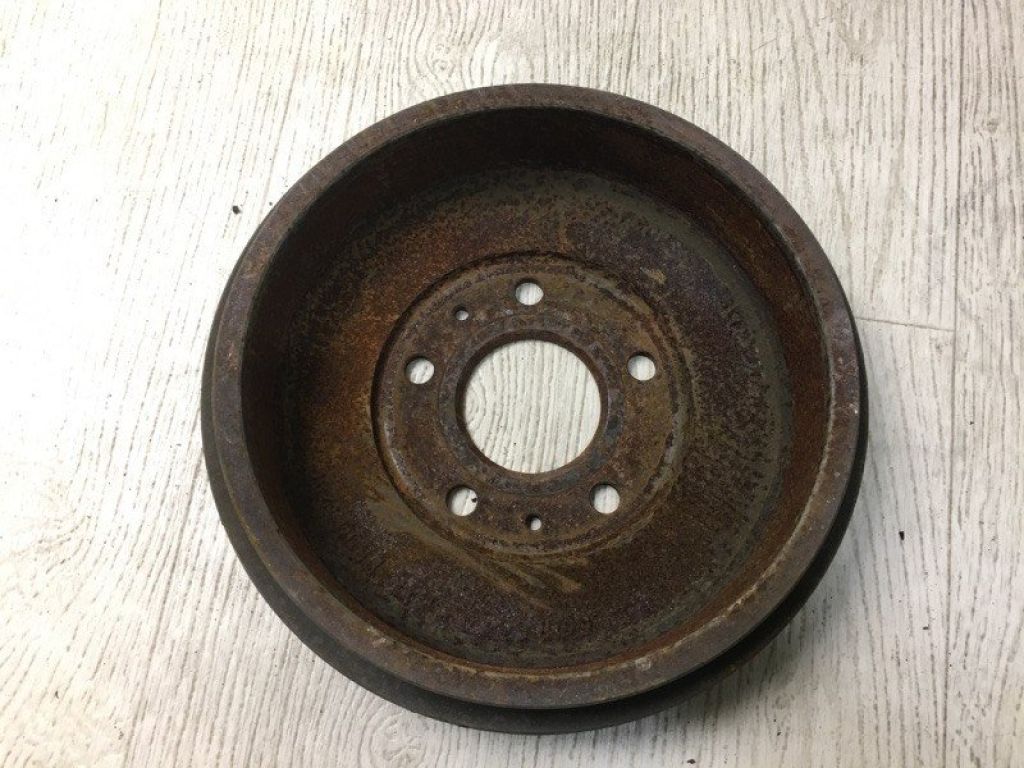 BV6Z-1126-A | Тормозной барабан задн. прав. FORD FOCUS 10-18 - Фото 2