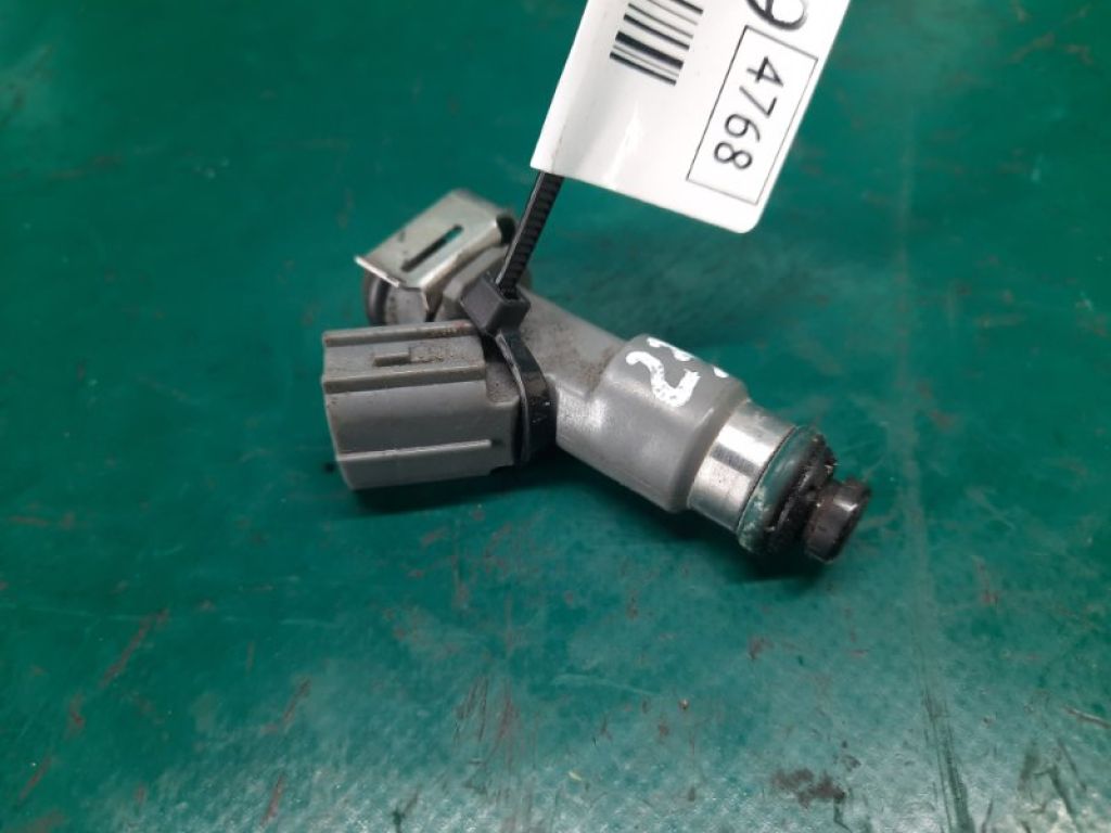 16450-R70-A01 | Форсунка топливная ACURA RDX 12-19