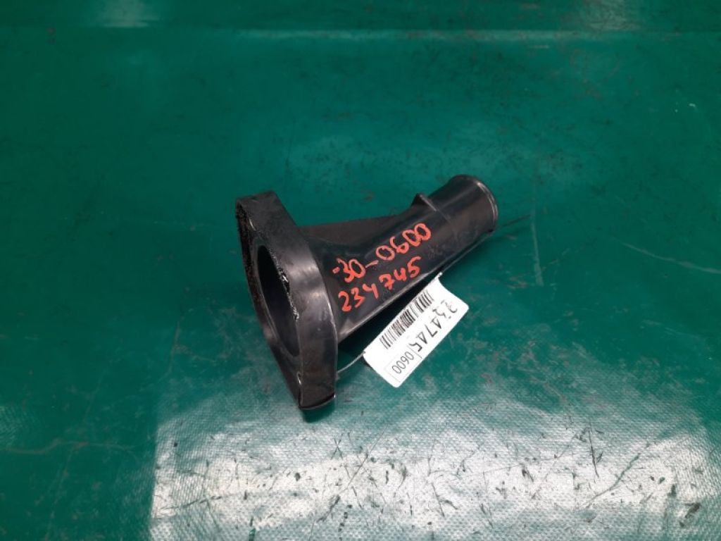 16321-0H011 | Кришка термостату TOYOTA CAMRY 30 02-06