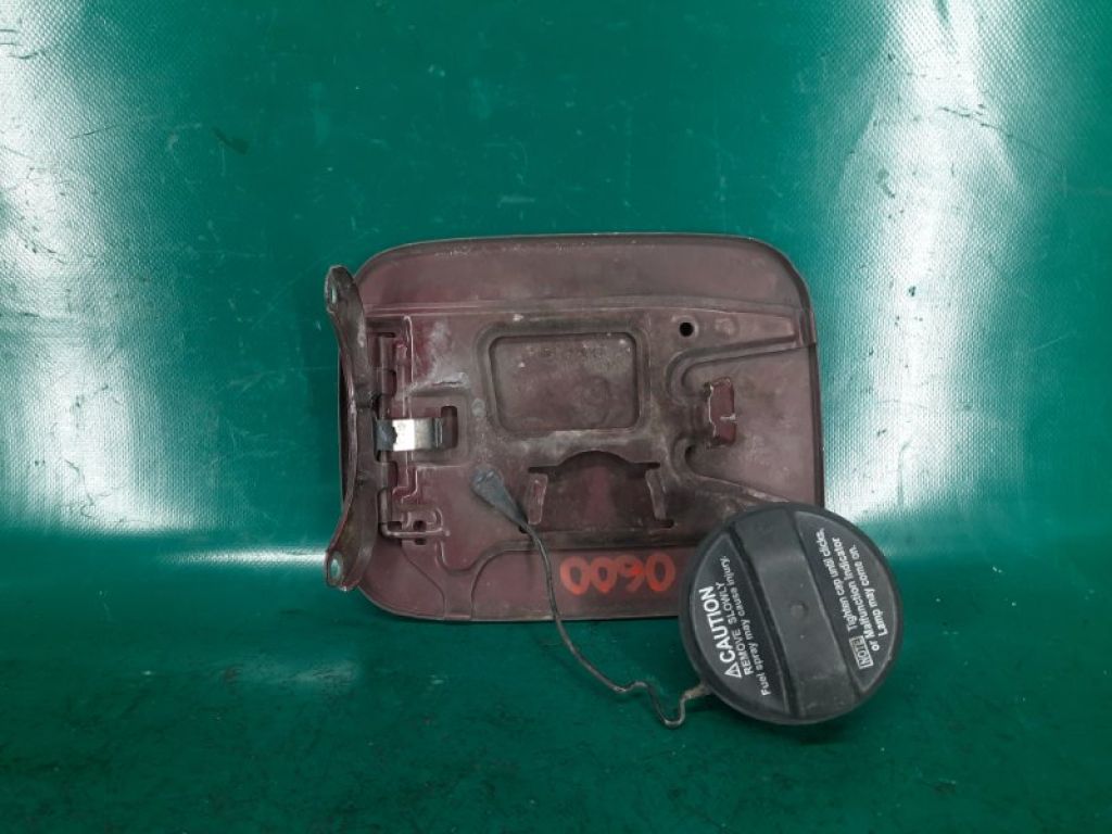 77350-AA060 | Лючок паливного бака TOYOTA CAMRY 30 02-06 - Фото 2