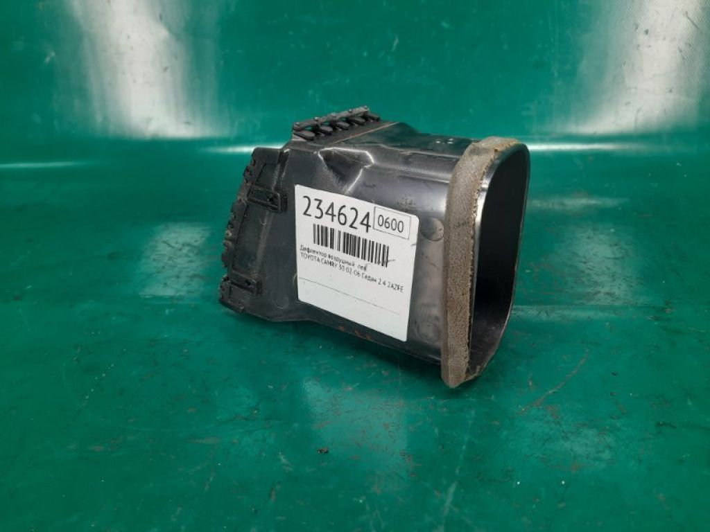 55650-AA020-E0 | Дефлектор воздушный лев. TOYOTA CAMRY 30 02-06 - Фото 4