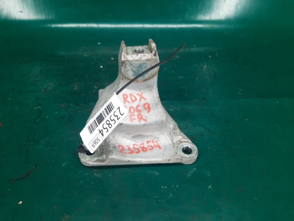50630-TA1-A00 | Кронштейн/крепление двигателя передн. ACURA RDX 12-19