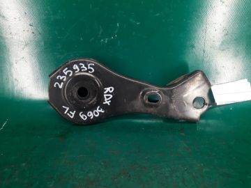 Крепление балки подвески передн. лев. ACURA RDX 12-19