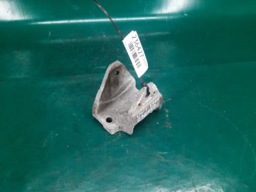 Кронштейн КПП MITSUBISHI OUTLANDER 03-07