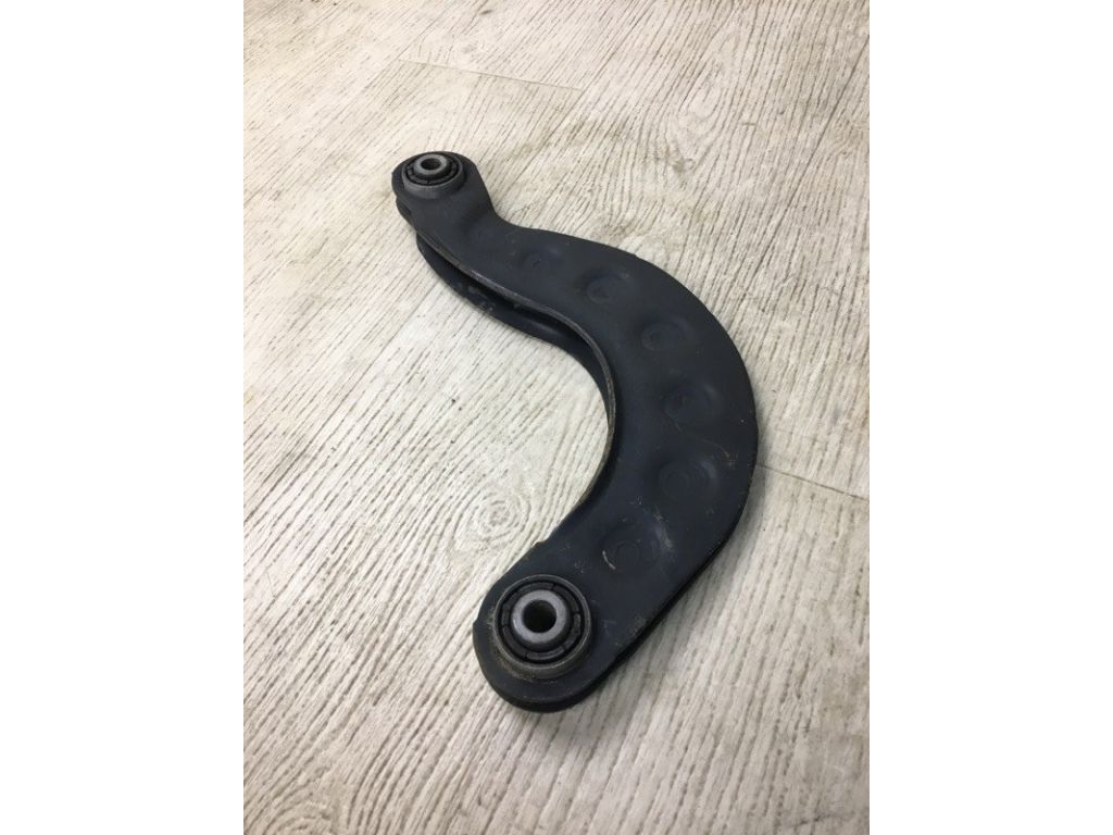 AV6Z-5500-B | Рычаг задней подвески продольный FORD FOCUS 10-18 - Фото 5