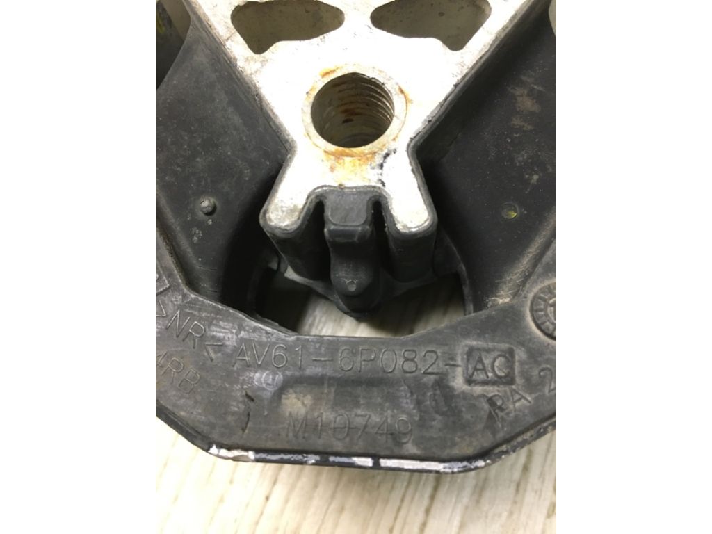 CV6Z-6068-A | Подушка двигуна нижня FORD FOCUS 10-18 - Фото 5