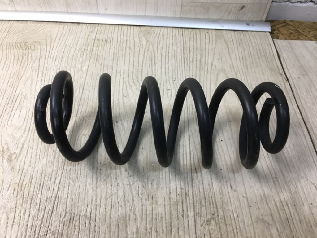 13366701 | Пружина задней подвески CHEVROLET CRUZE 15-