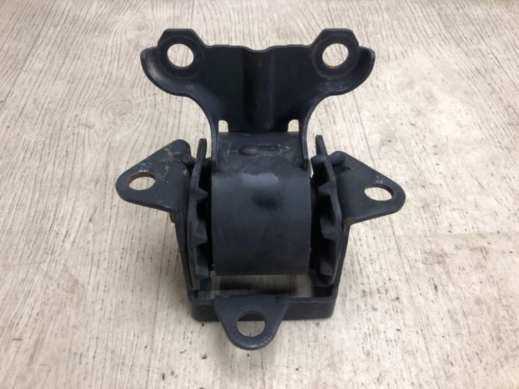 68195917AA | Подушка двигателя JEEP COMPASS 06-16