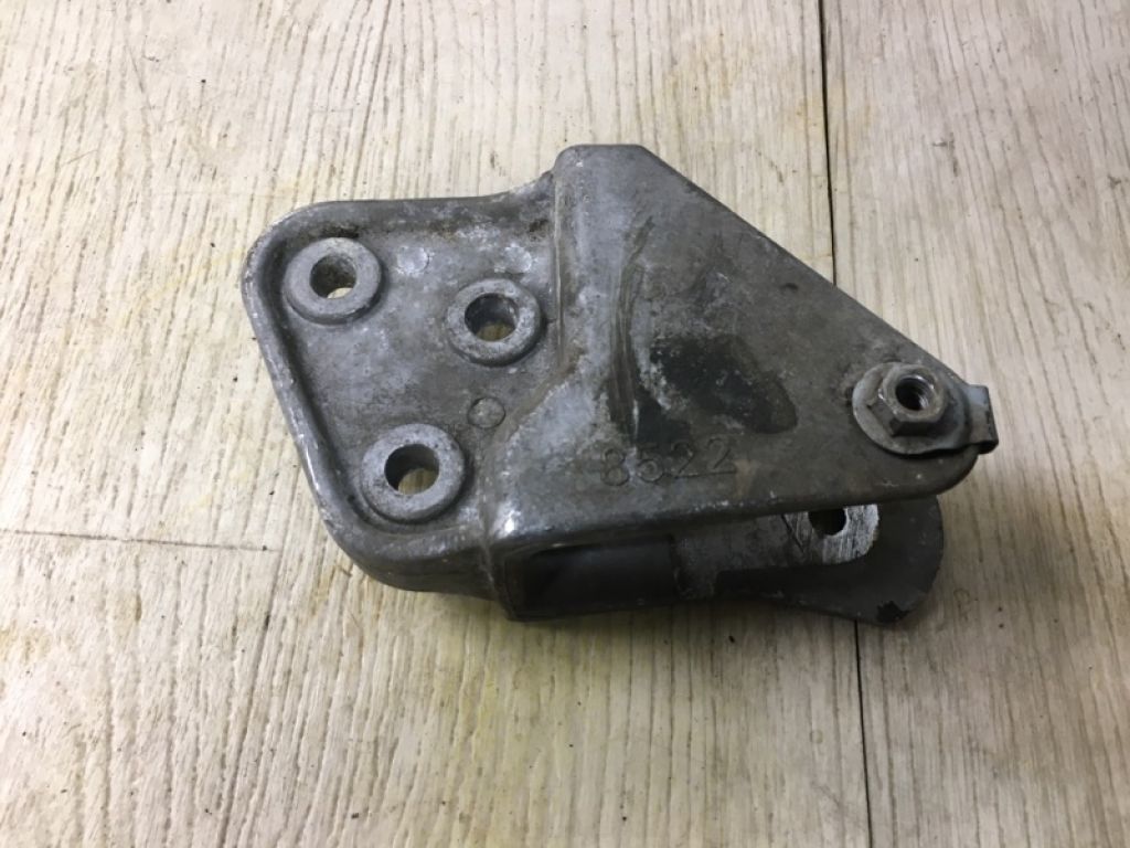 5105416AE | Кронштейн КПП задн. JEEP COMPASS 06-16 - Фото 2