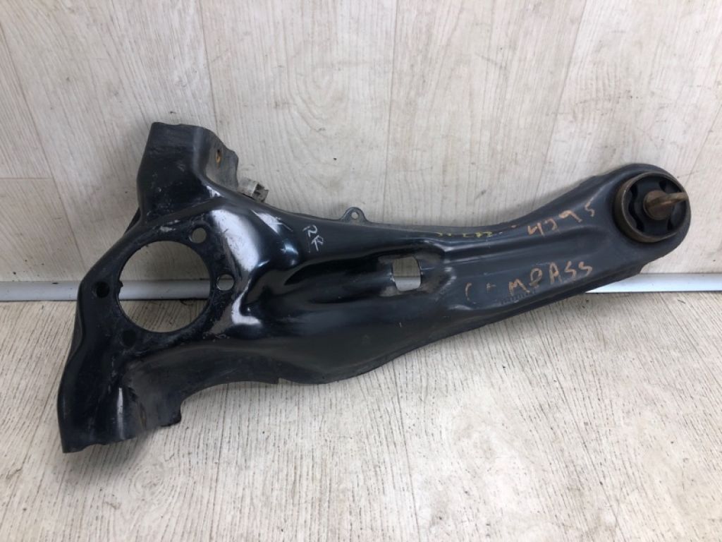 5272714AD | Цапфа задн. прав. JEEP COMPASS 06-16