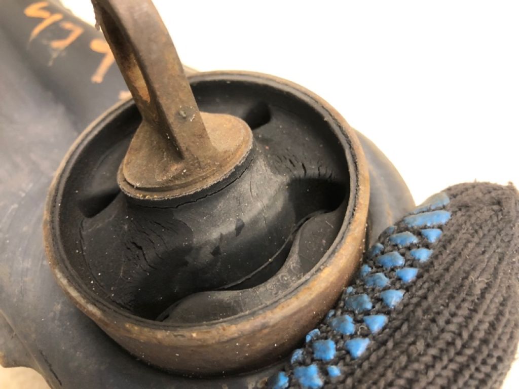 5272714AD | Цапфа задн. прав. JEEP COMPASS 06-16 - Фото 3