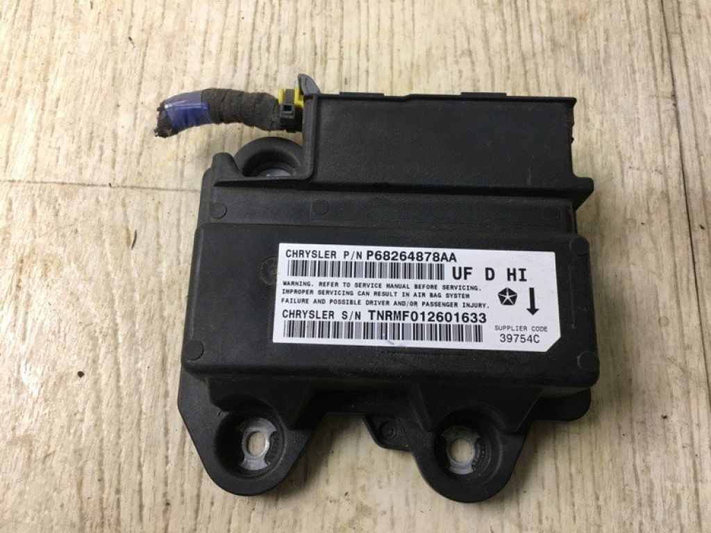 68264878AA | Блок управления AIRBAG CHRYSLER 200 14-16