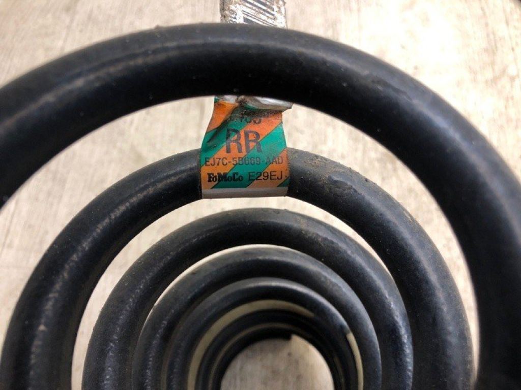 CV6Z-5560-G | Пружина задньої підвіски FORD ESCAPE 12-19 - Фото 2