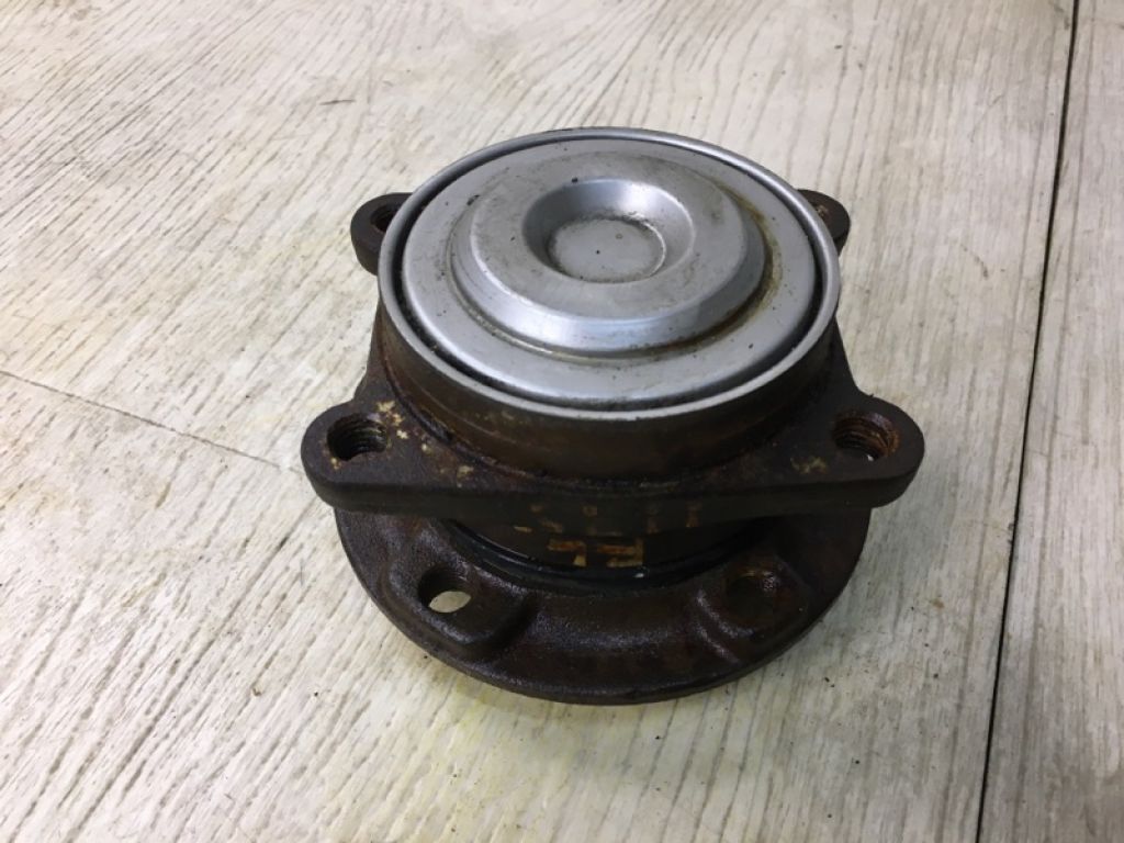 68155868AB | Маточина колеса задн. JEEP CHEROKEE 14-