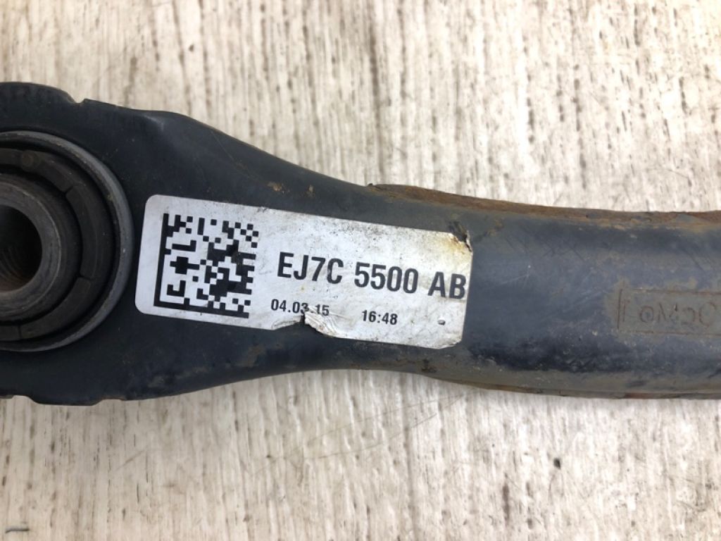 BV6Z-5500-F | Важіль задньої підвіски поперечний верхній FORD ESCAPE 12-19 - Фото 2