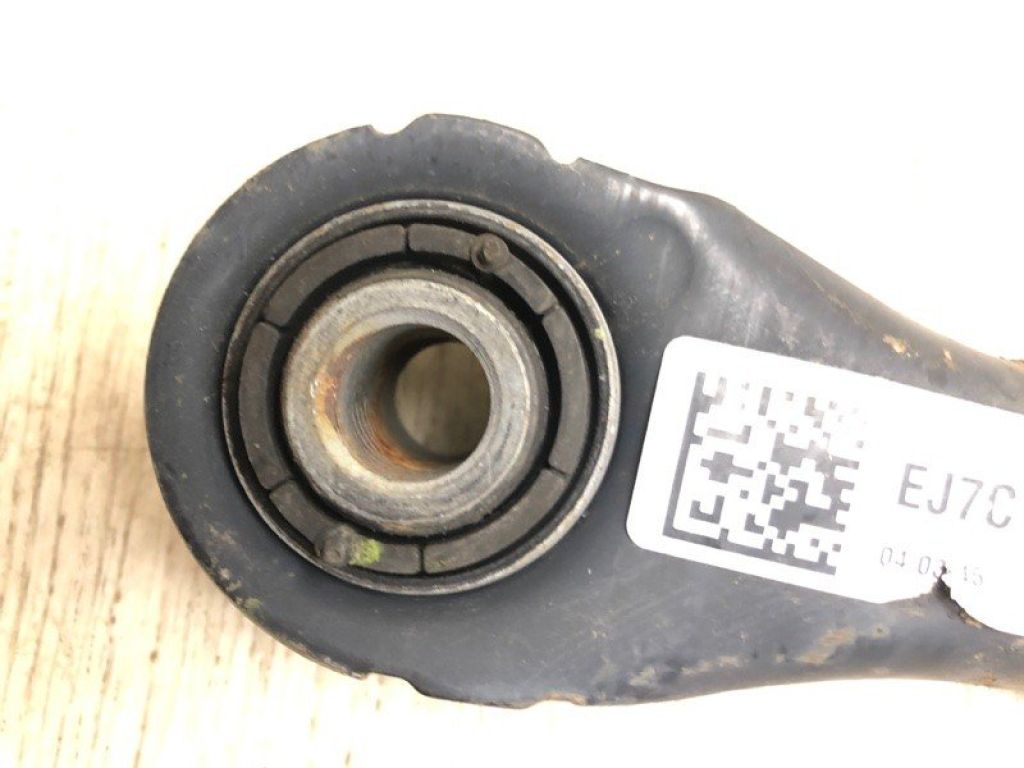 BV6Z-5500-F | Важіль задньої підвіски поперечний верхній FORD ESCAPE 12-19 - Фото 3