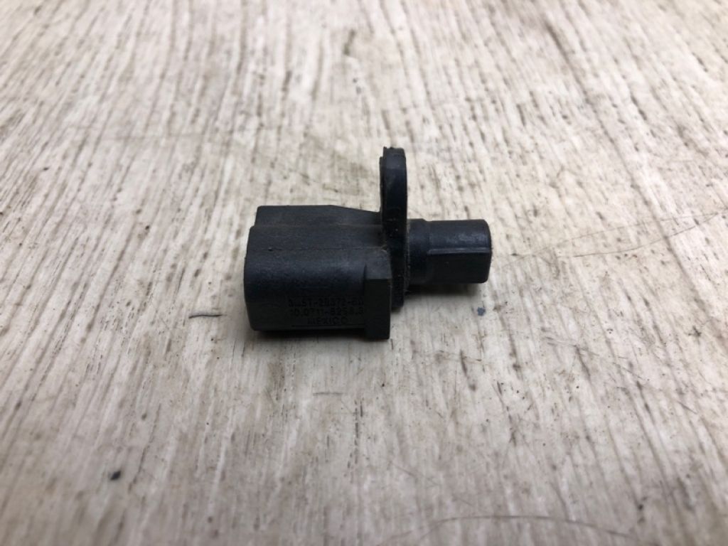 HV6Z-2C190-A | Датчик ABS задн. FORD ESCAPE 12-19