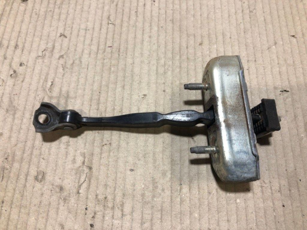 68650-42070 | Обмежувач дверей TOYOTA RAV4 05-12 - Фото 2