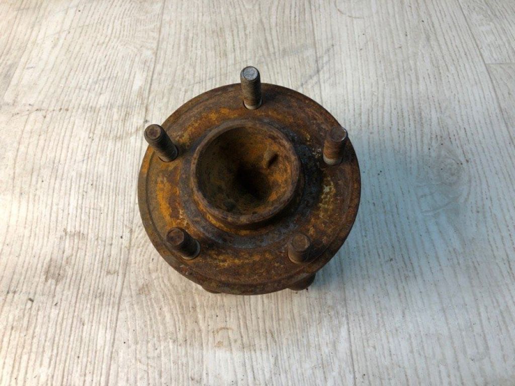 CV6Z-1104-G | Ступица задн. FORD ESCAPE 12-19