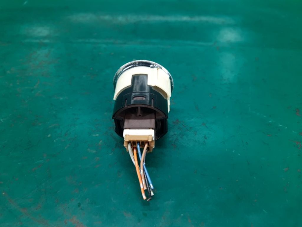 25150-1AA0A | Кнопка старт-стоп NISSAN MURANO Z51 07-14 - Фото 4