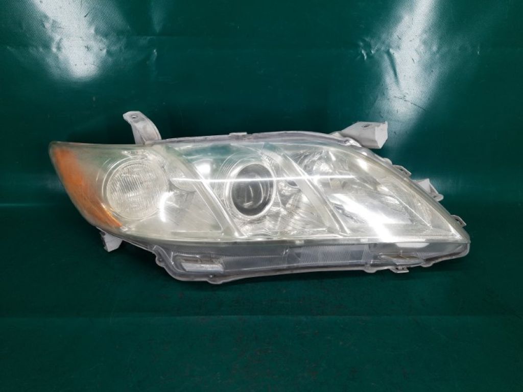 81110-06201 | Фара прав. TOYOTA CAMRY 40 06-11