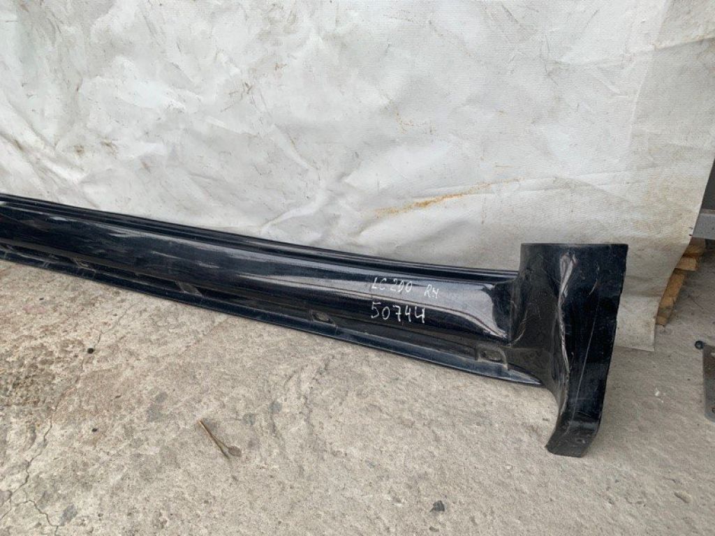 75850-60040 | Накладка порогу зовнішня прав. TOYOTA LAND CRUISER 200 08-21 - Фото 2