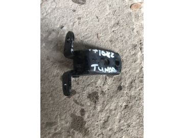 Петля двери верхняя передн. лев. TOYOTA TUNDRA 07-13