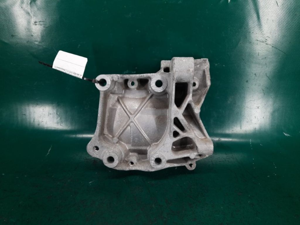 38930-5J6-A00 | Кронштейн компрессора кондиционера ACURA MDX (YD3) 13-21 - Фото 2