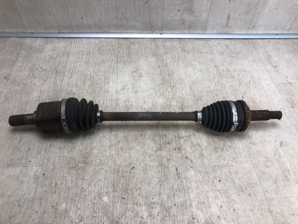 49501-1M110 | Привід передній лів. KIA FORTE/CERATO TD 08-13