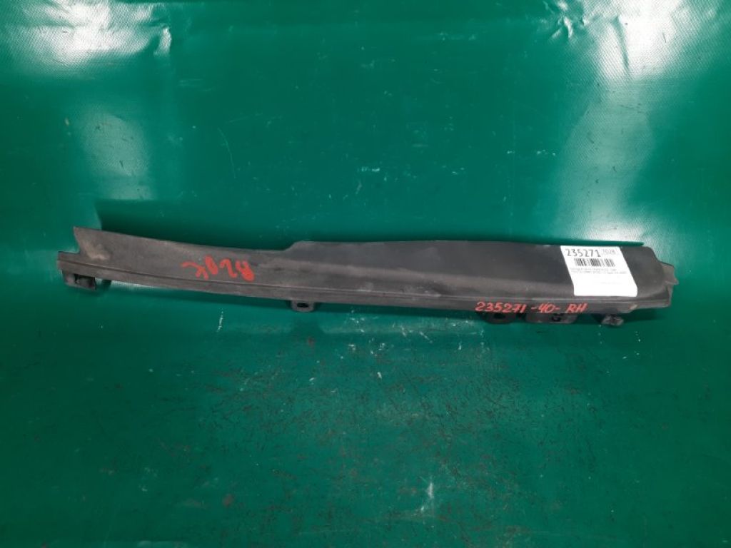 53825-06020 | Накладка крыла переднего внутренняя прав. TOYOTA CAMRY 40 06-11