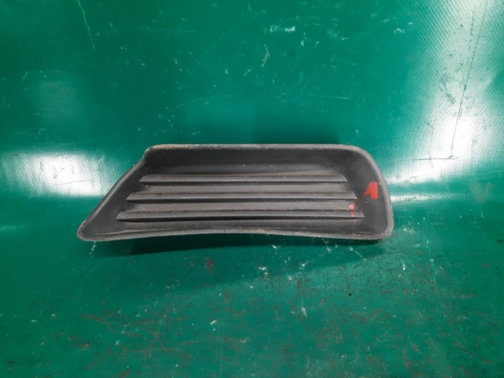 52128-06050 | Заглушка ПТФ лев. TOYOTA CAMRY 40 06-11