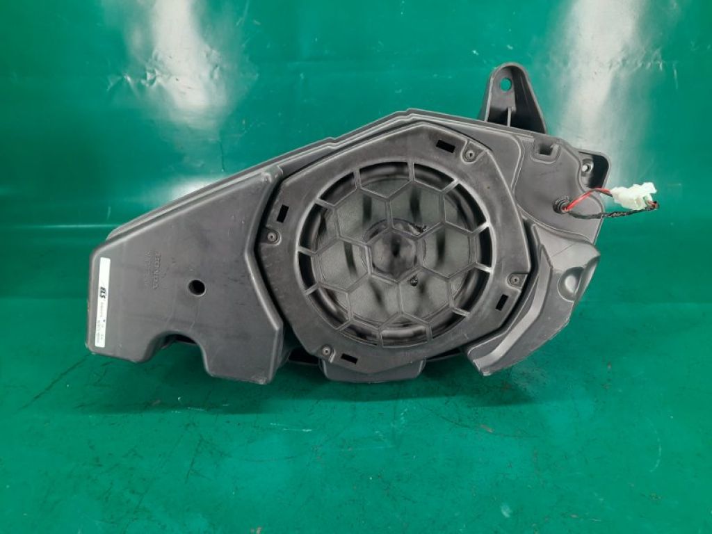 39120-TX4-A11 | сабвуфер ACURA RDX 12-19