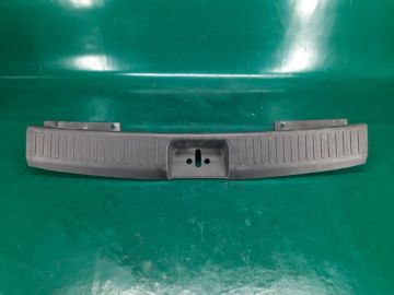 Накладка на порог багажника MITSUBISHI OUTLANDER 03-07