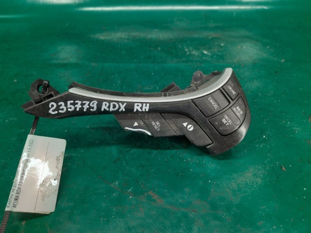36770-TX6-A01 | Кнопки на руль прав. ACURA RDX 12-19