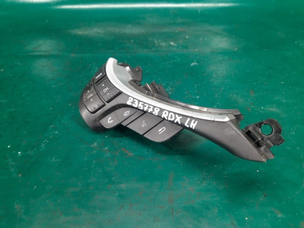 35880-TX6-A01 | Кнопки на руль лев. ACURA RDX 12-19 - Фото 2