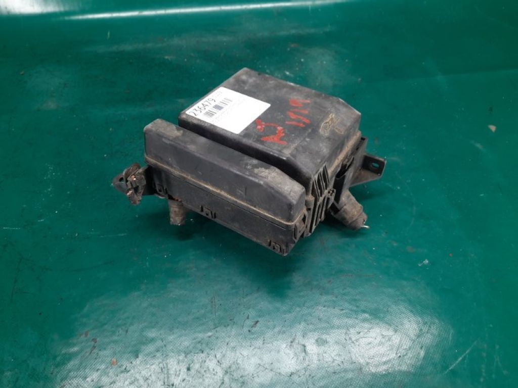 MR965734 | Блок предохранителей моторный отсек MITSUBISHI OUTLANDER 03-07 - Фото 2