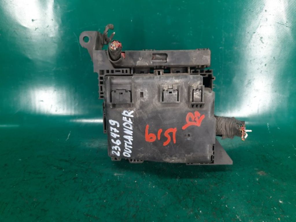 MR965734 | Блок предохранителей моторный отсек MITSUBISHI OUTLANDER 03-07 - Фото 7