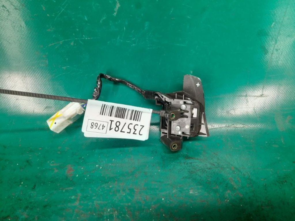 78560-T3R-A01ZA | Пелюстки перемикання передач прав. ACURA RDX 12-19